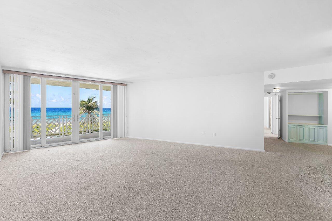 1225 S Ocean Boulevard 302