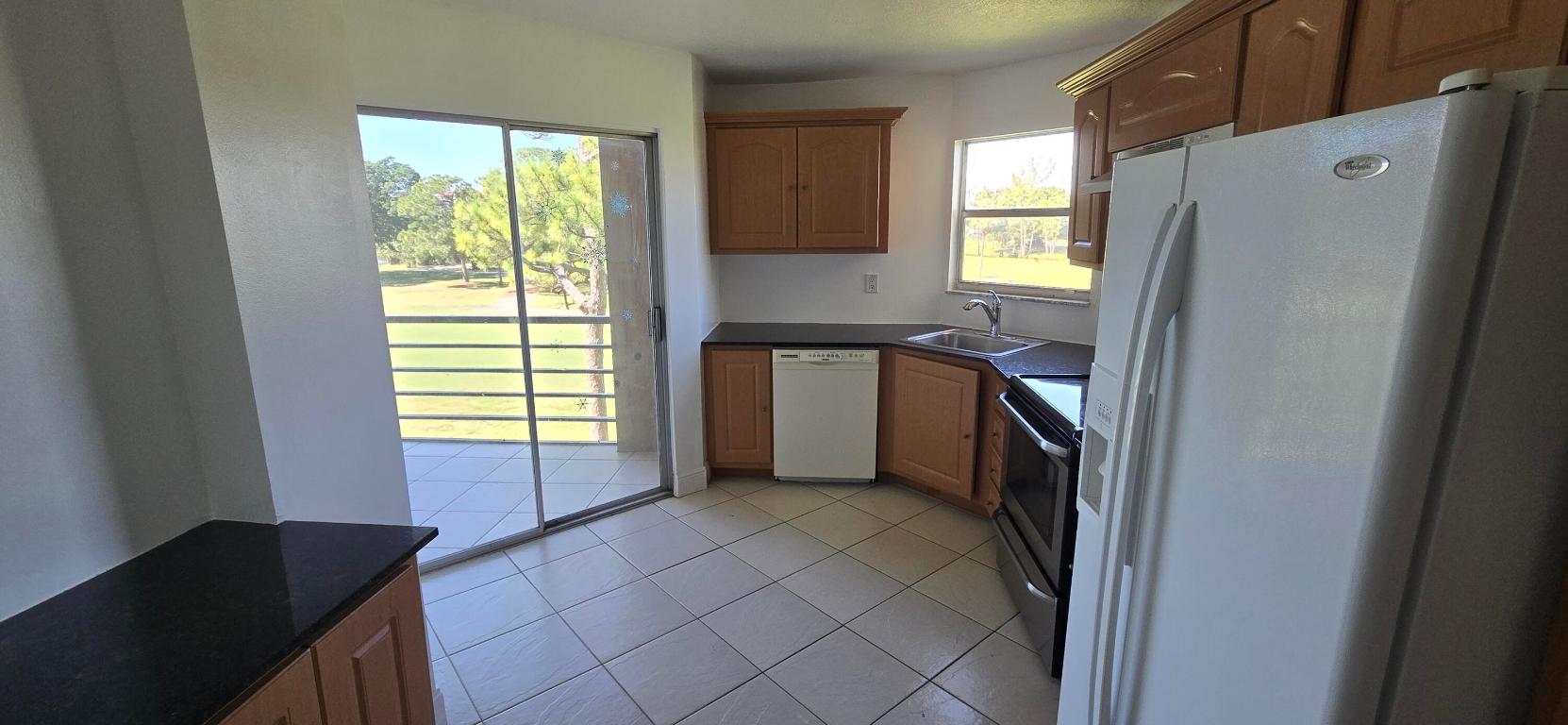 POINCIANA PLACE COND 1,2,8 & 9 - Residential Lease