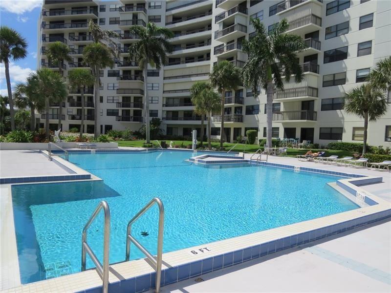 Voyager Condo - Residential