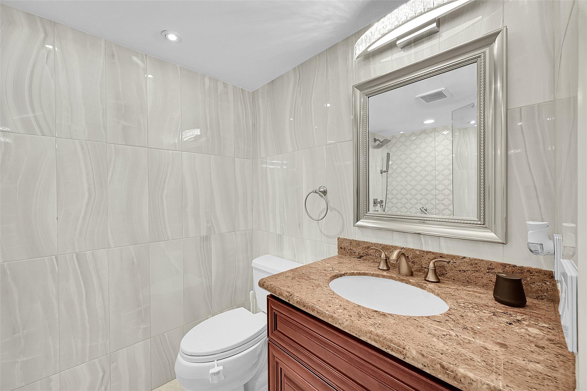 Voyager Condo - Residential