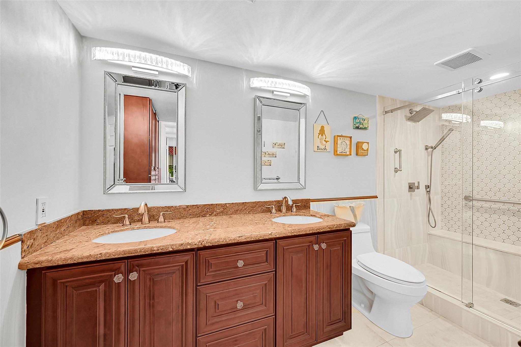 Voyager Condo - Residential