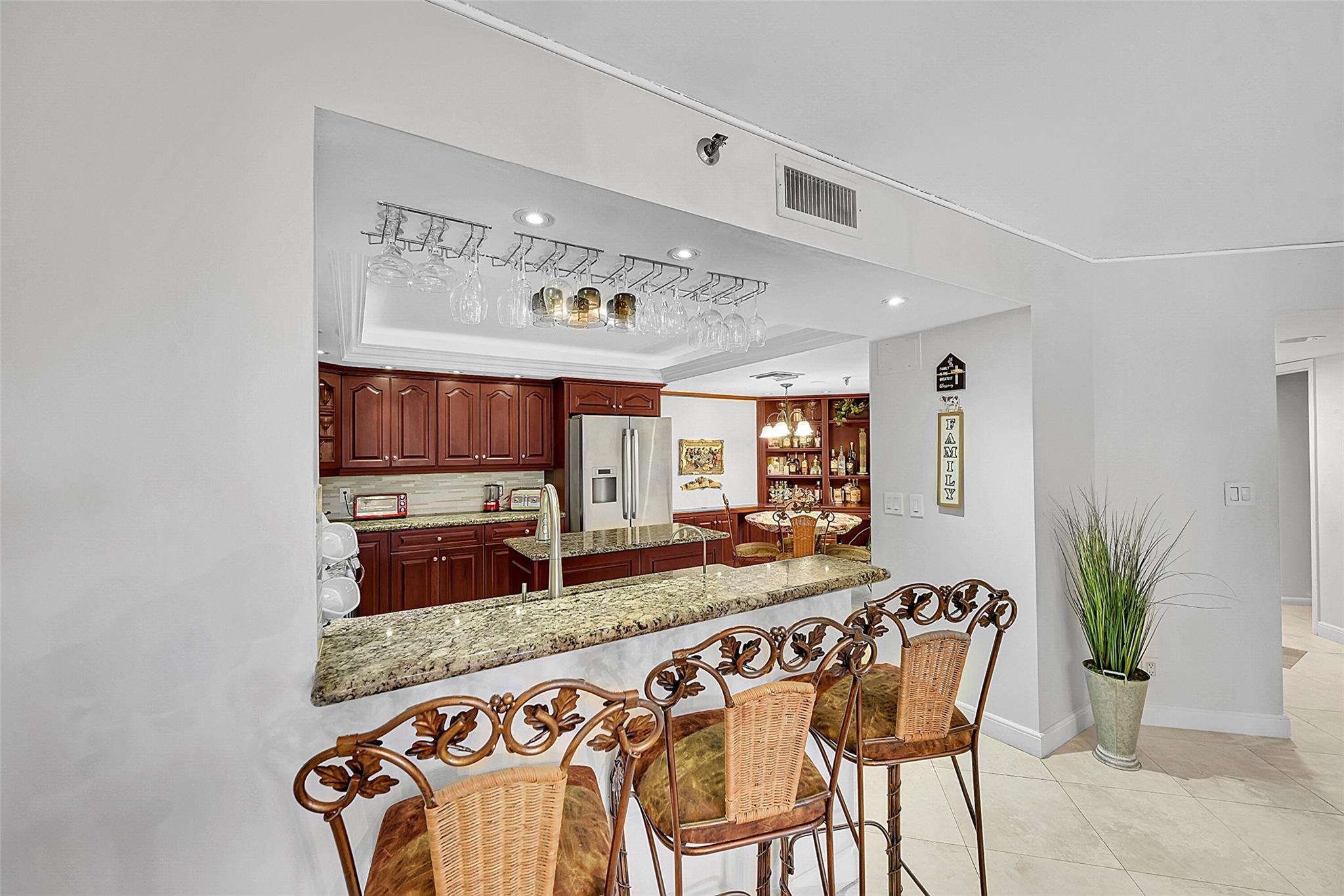 Voyager Condo - Residential