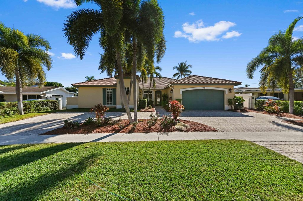 Photo of 746 W Palmetto Park Road, Boca Raton, FL 33486 (MLS # R11146099)
