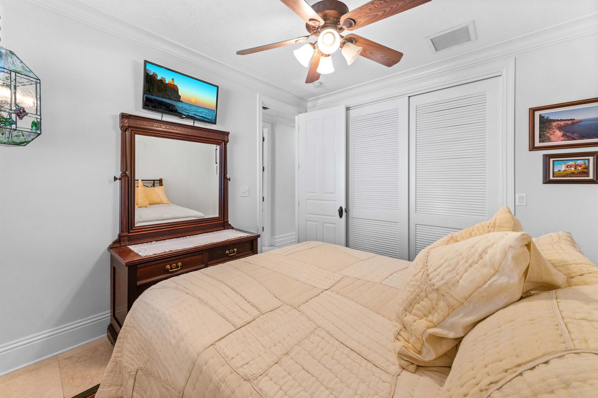 ROYAL OAK HILLS - Residential