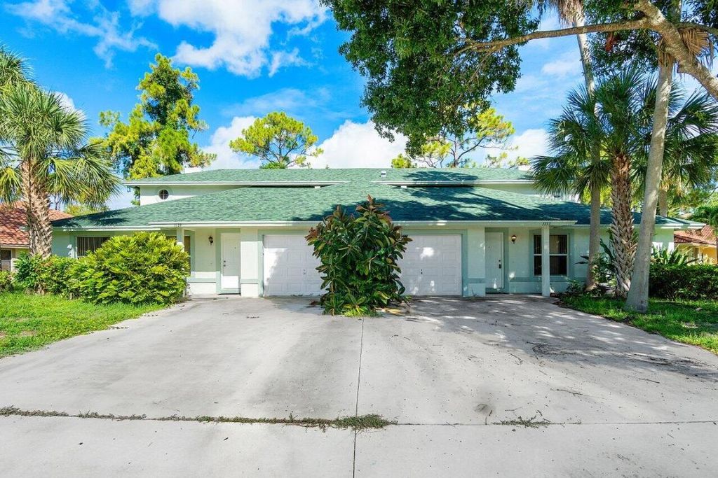 Photo of 1135 Staghorn Street, Wellington, FL 33414 (MLS # R10999169)