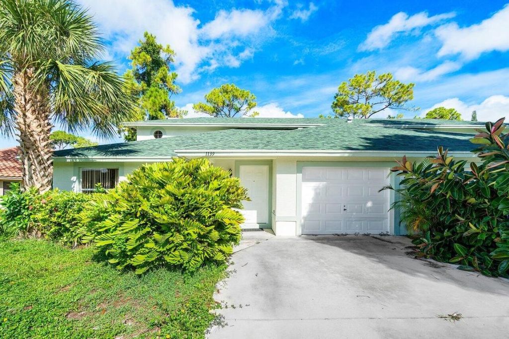 Photo of 1135 Staghorn Street, Wellington, FL 33414 (MLS # R10999169)