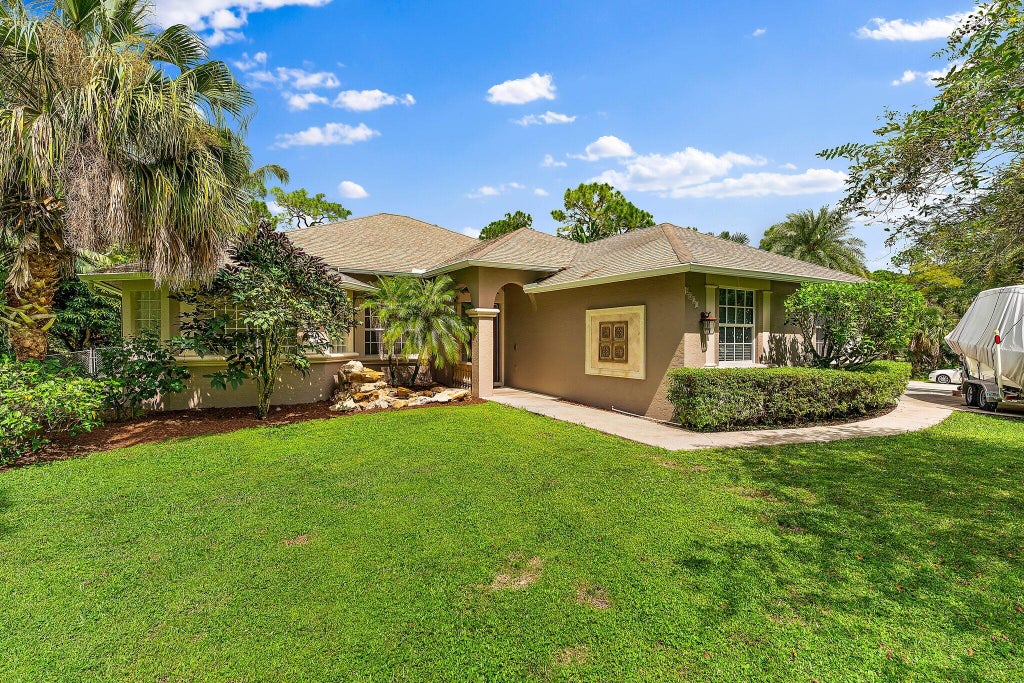 Photo of 9511 150th Court N, Jupiter, FL 33478 (MLS # R10923660)