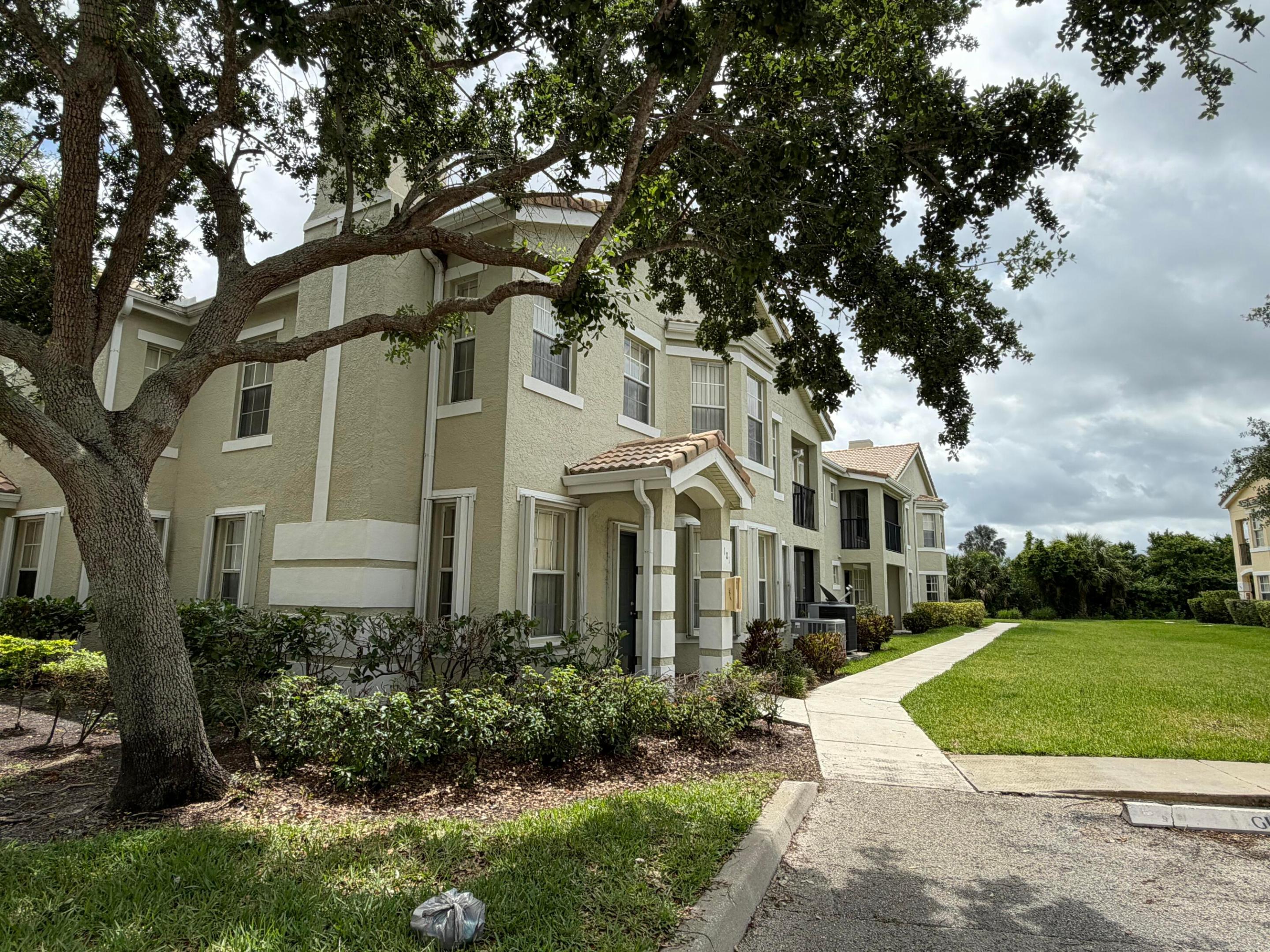 THE BELMONT II AT ST LUCIE WEST, A CONDOMINIUM - Residential