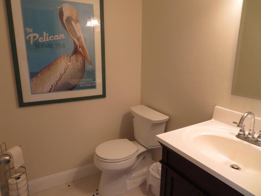 LAKESIDE VILLAGE CONDO 9 - Residential