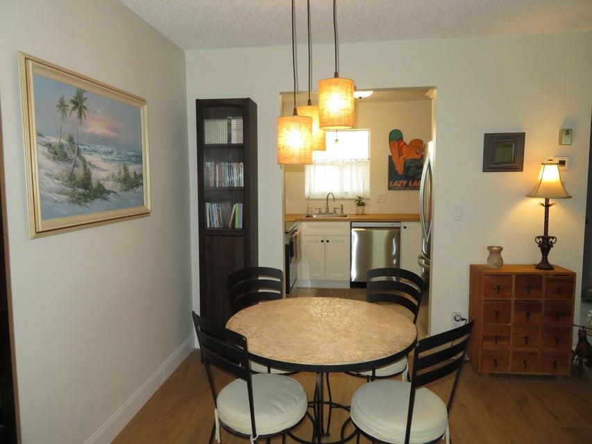 LAKESIDE VILLAGE CONDO 9 - Residential