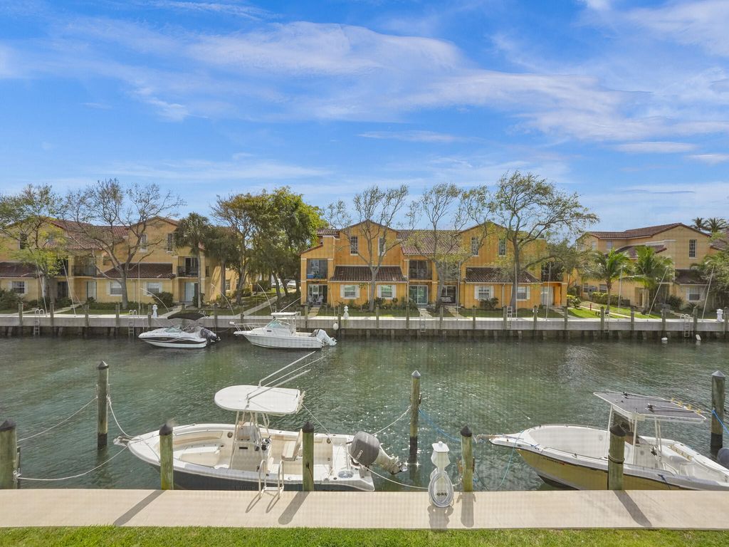 Photo of 120 Lehane Terrace #208, North Palm Beach, FL 33408 (MLS # R10961373)