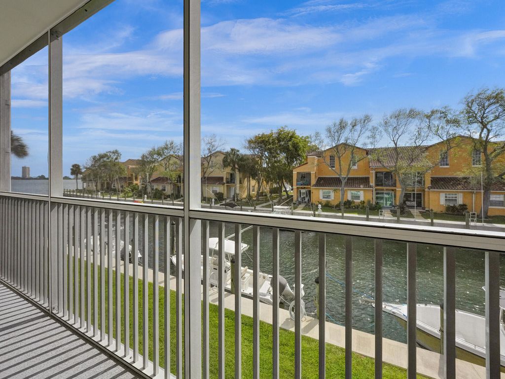 Photo of 120 Lehane Terrace #208, North Palm Beach, FL 33408 (MLS # R10961373)