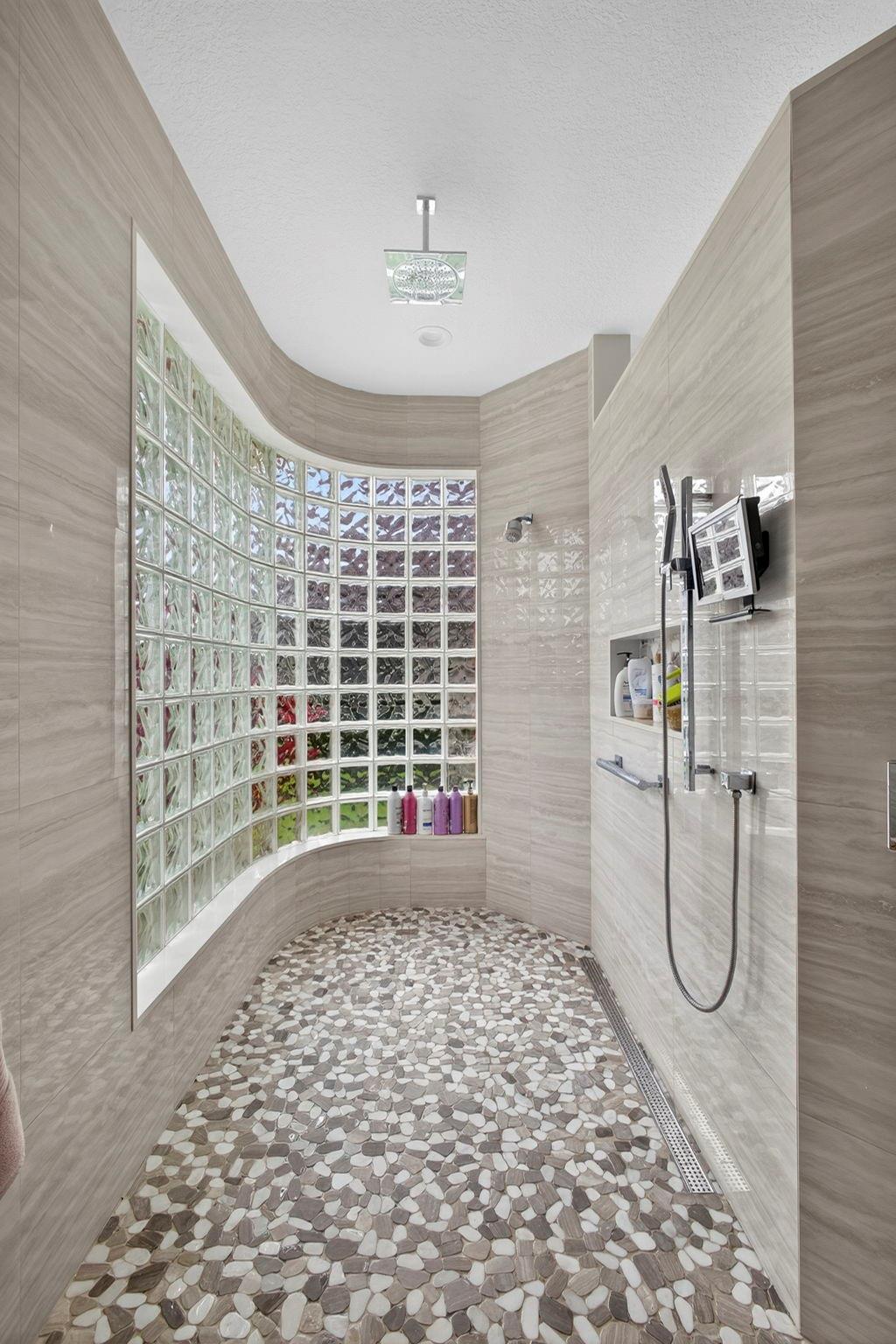 Eastpointe Country Club 0 - Residential