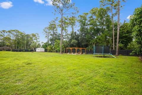 A home in Loxahatchee