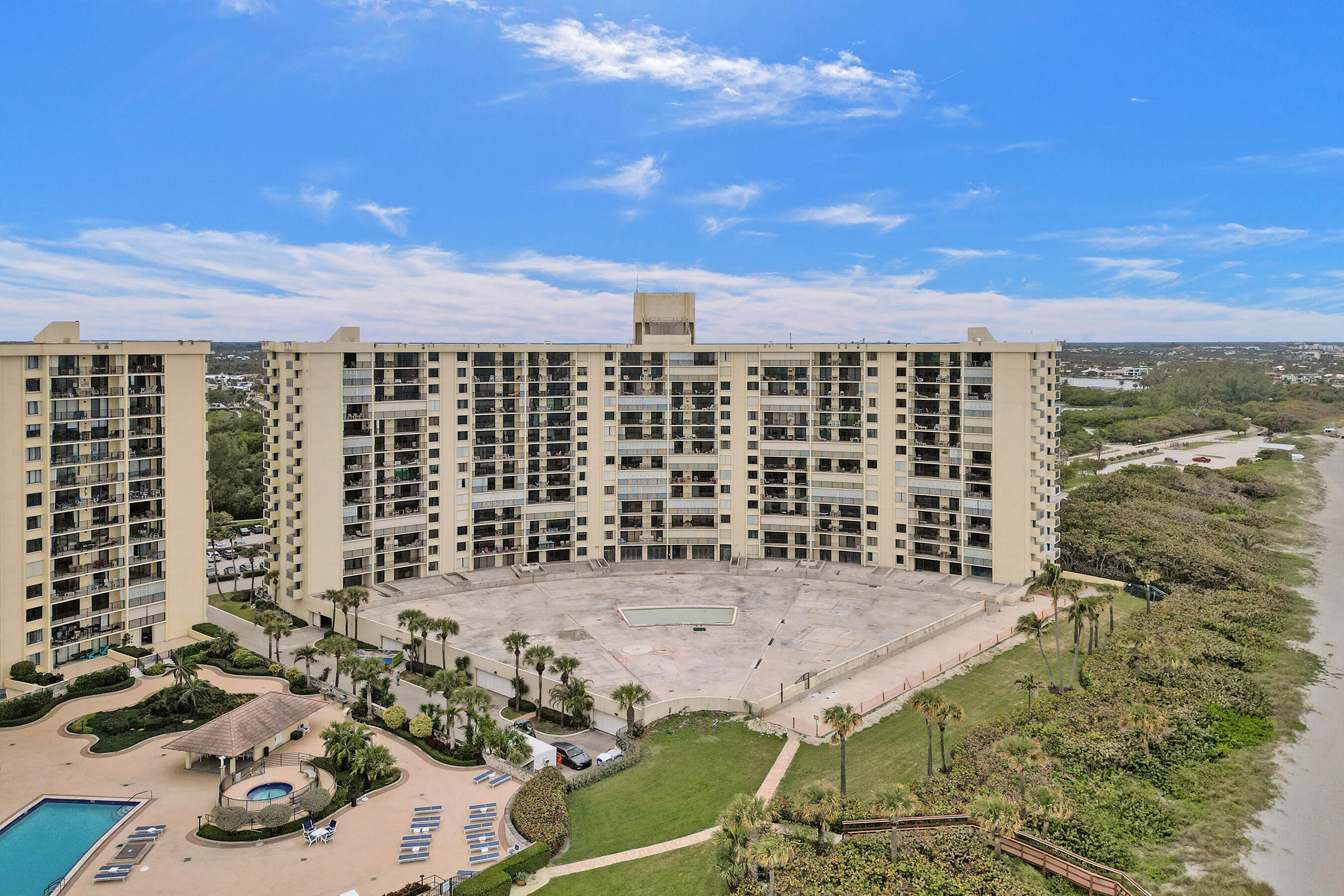 400 Ocean Trail Way 308