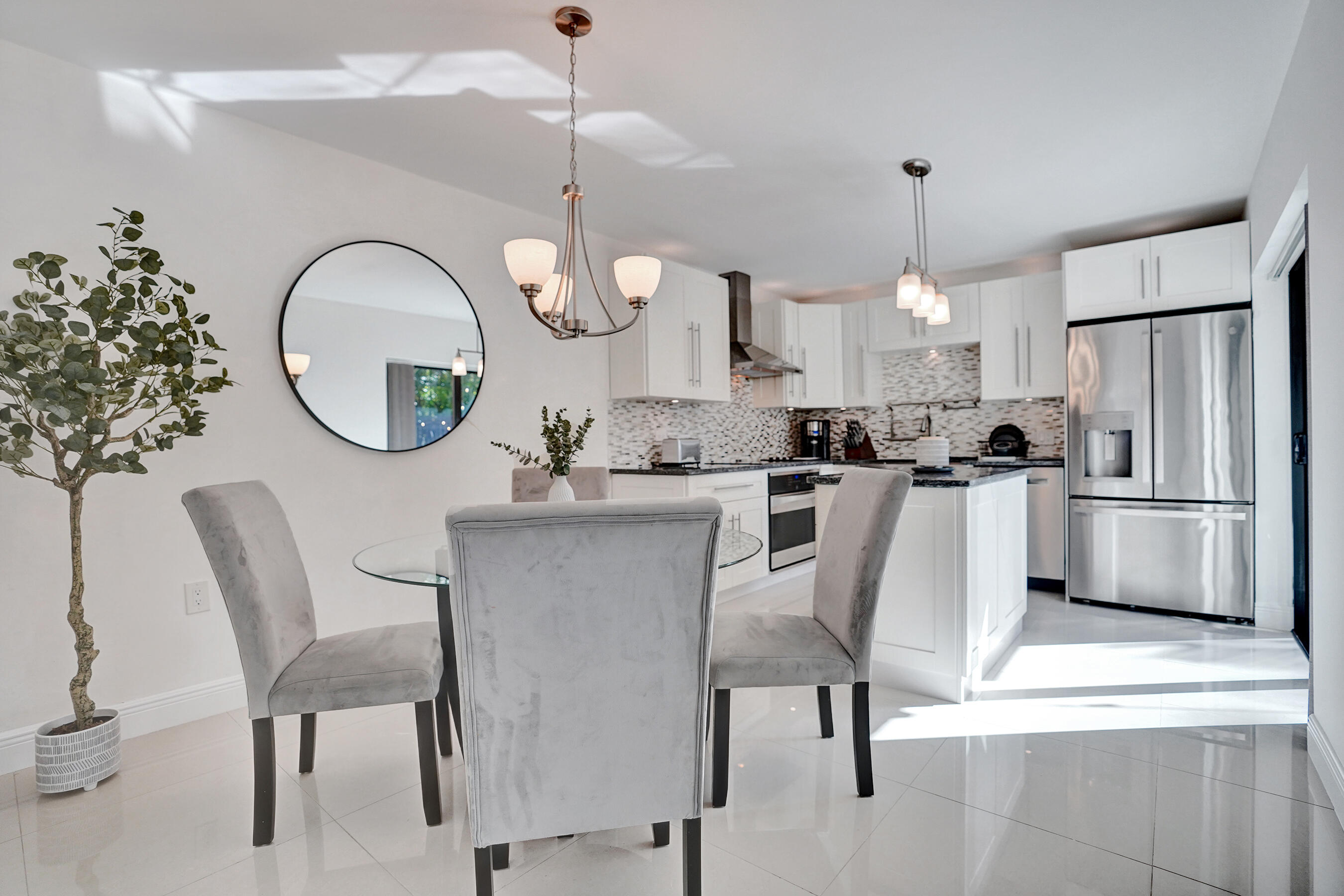 DELRAY OAKS WEST CONDO - Residential