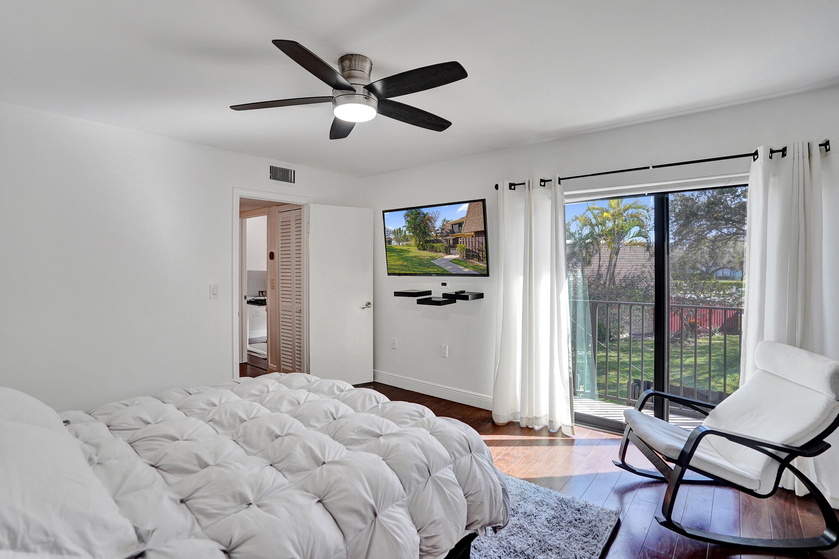 DELRAY OAKS WEST CONDO - Residential