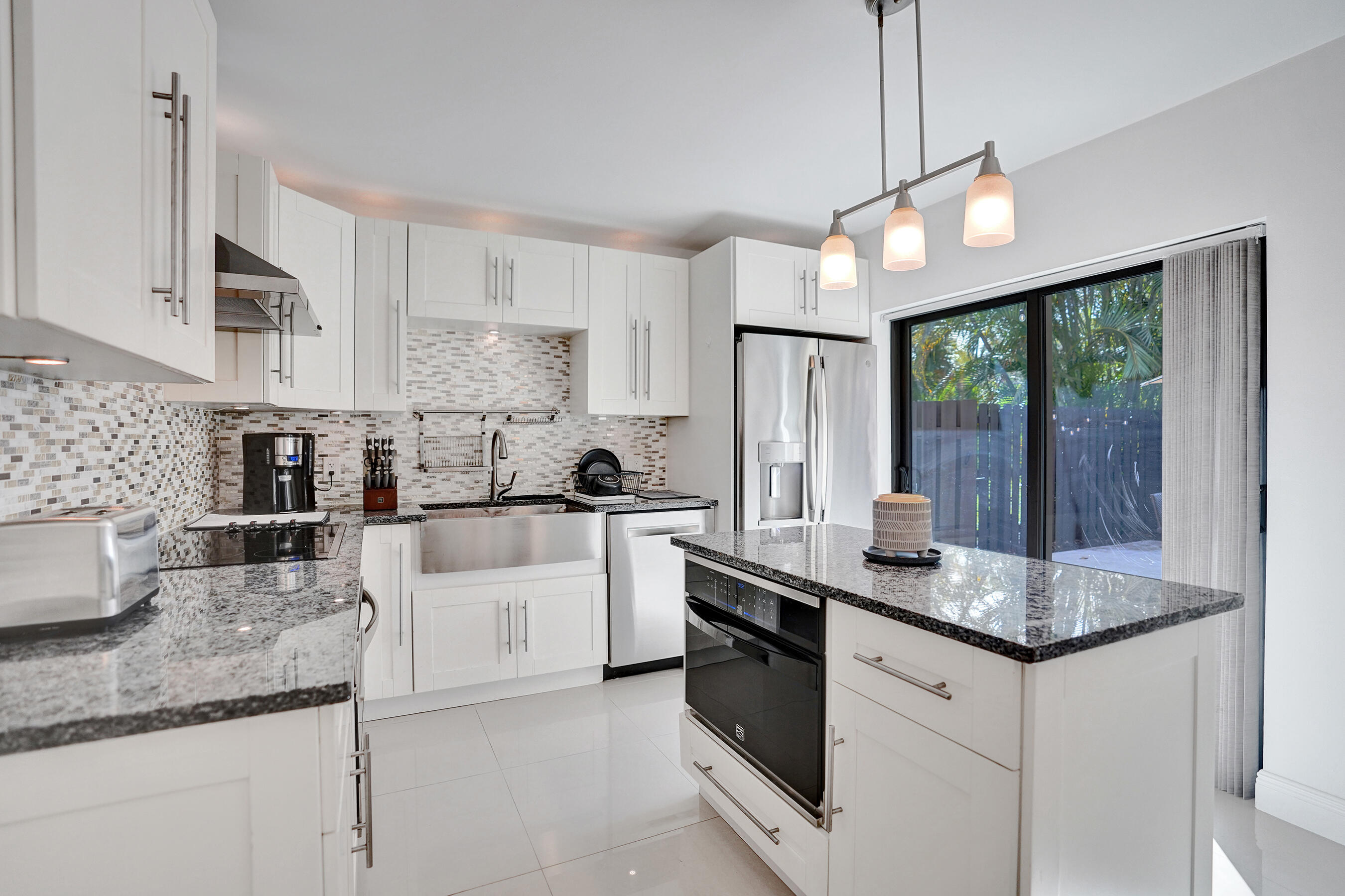 DELRAY OAKS WEST CONDO - Residential