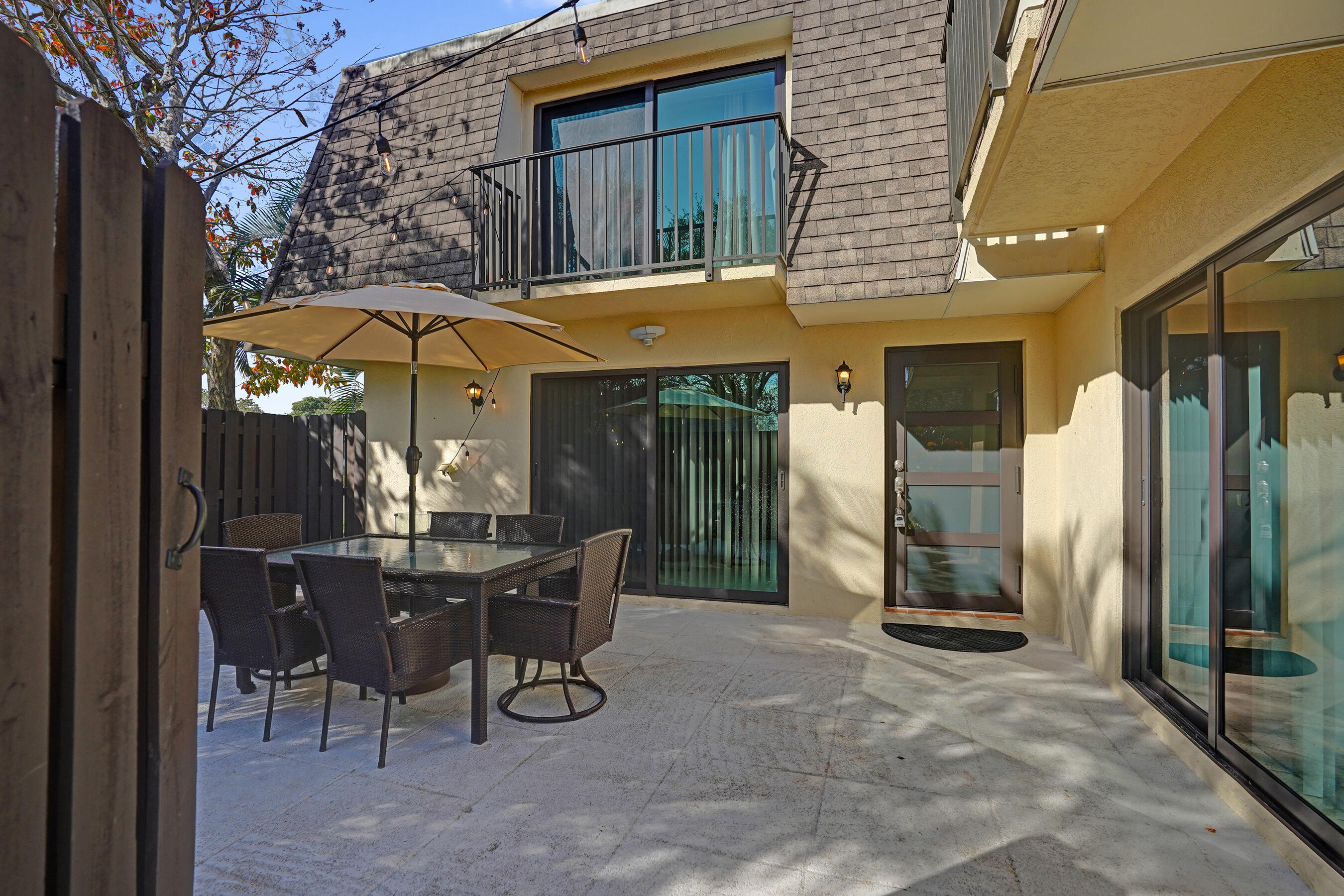 DELRAY OAKS WEST CONDO - Residential