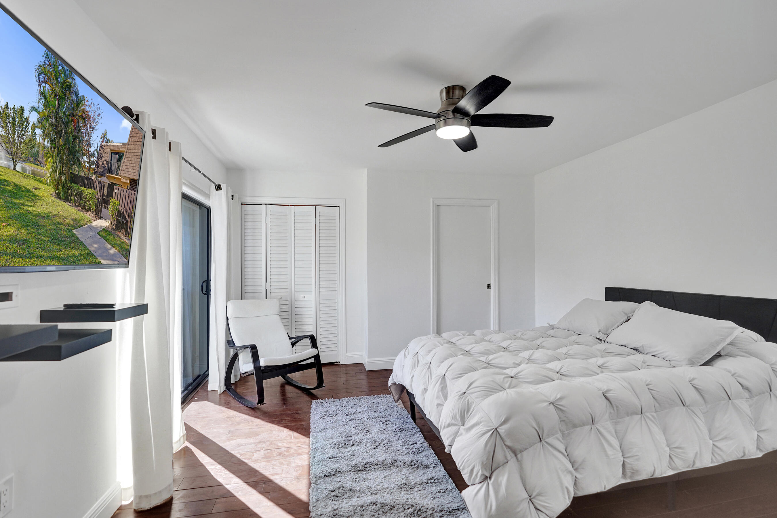 DELRAY OAKS WEST CONDO - Residential