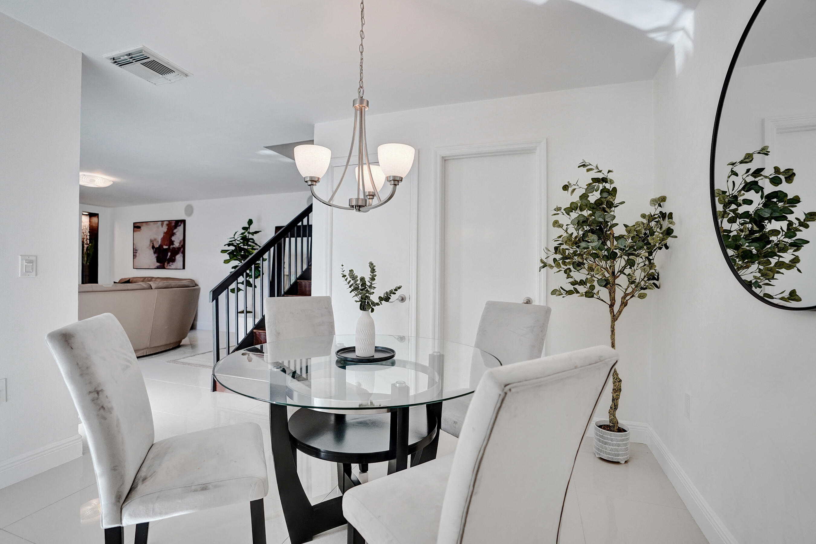 DELRAY OAKS WEST CONDO - Residential