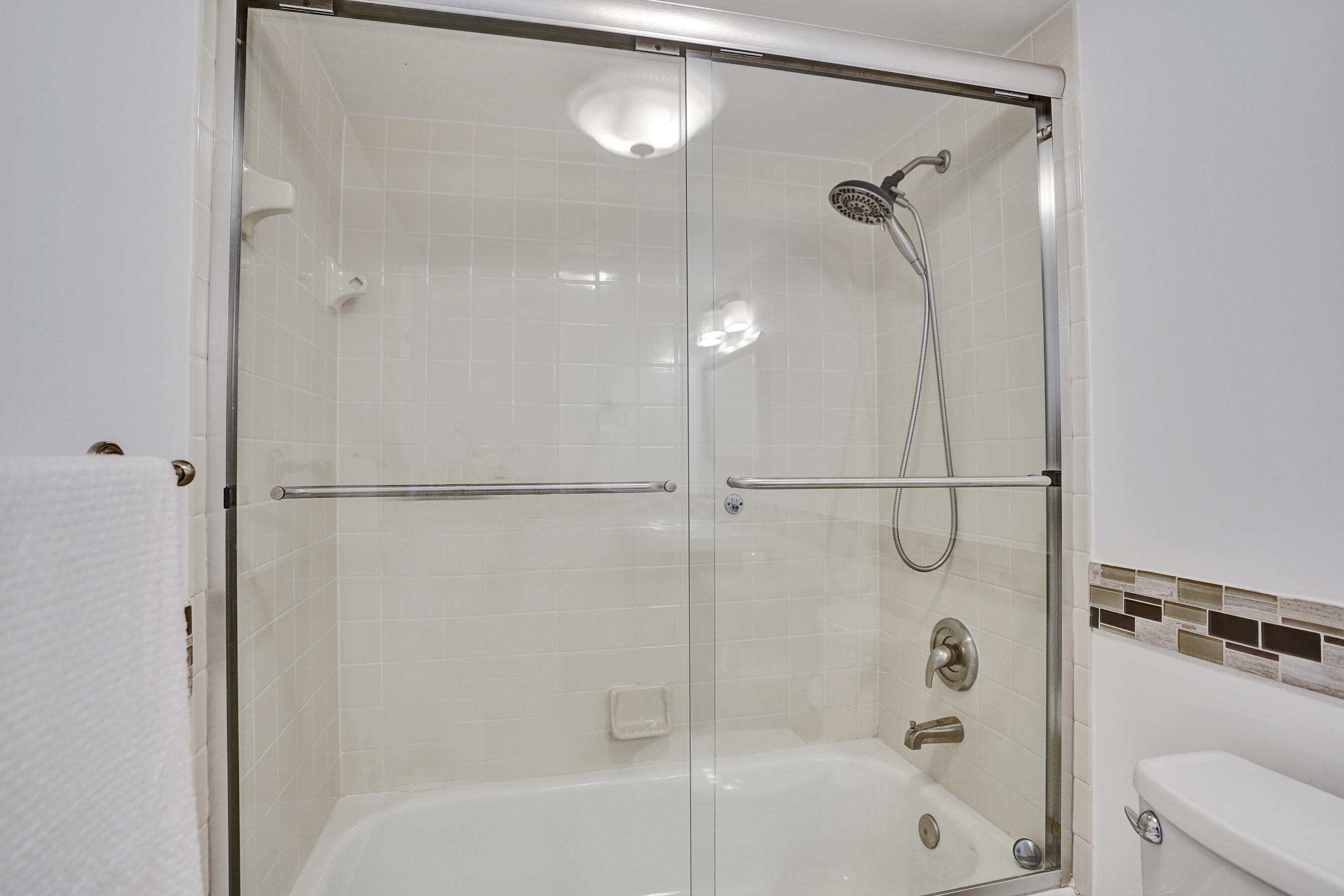 DELRAY OAKS WEST CONDO - Residential