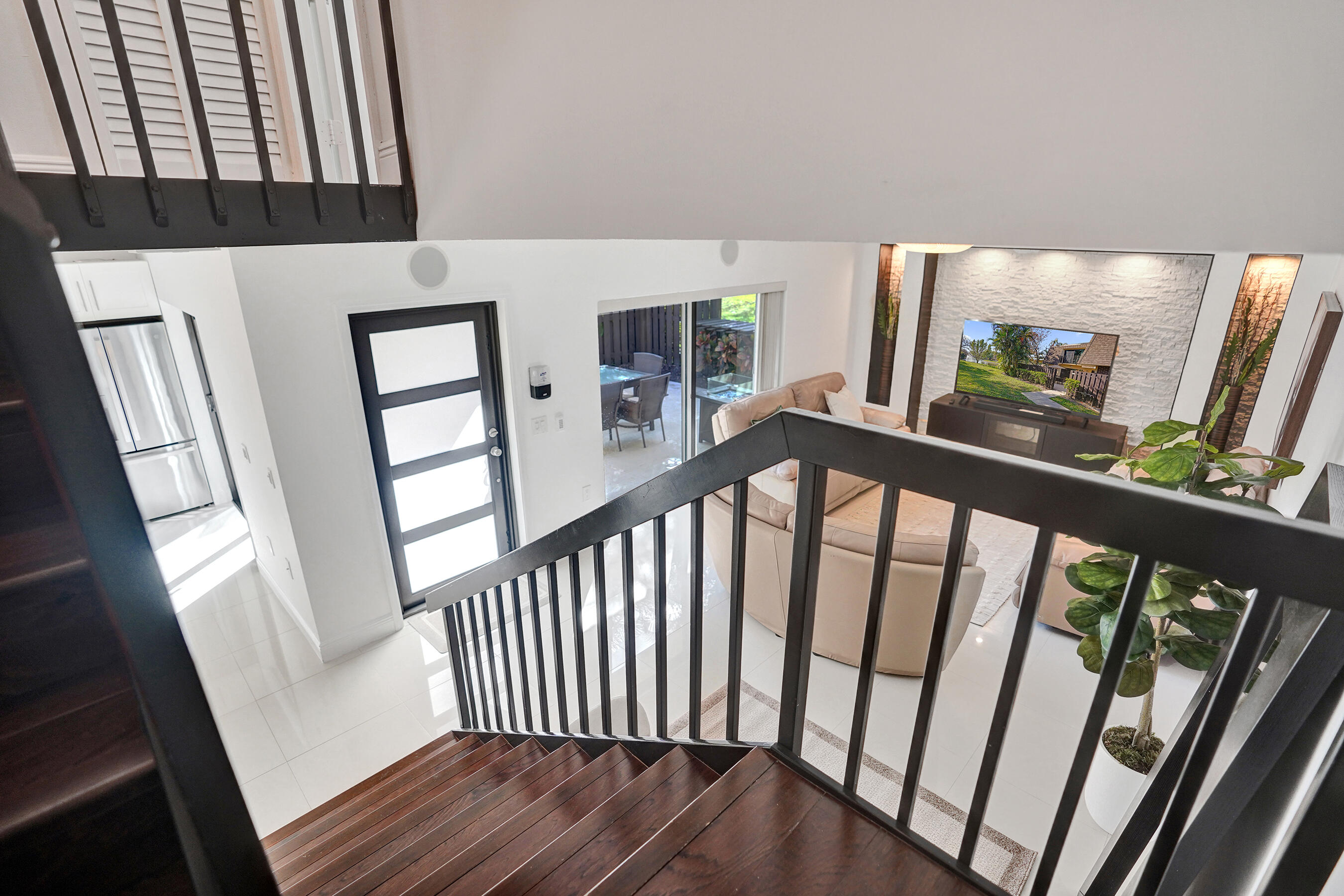 DELRAY OAKS WEST CONDO - Residential