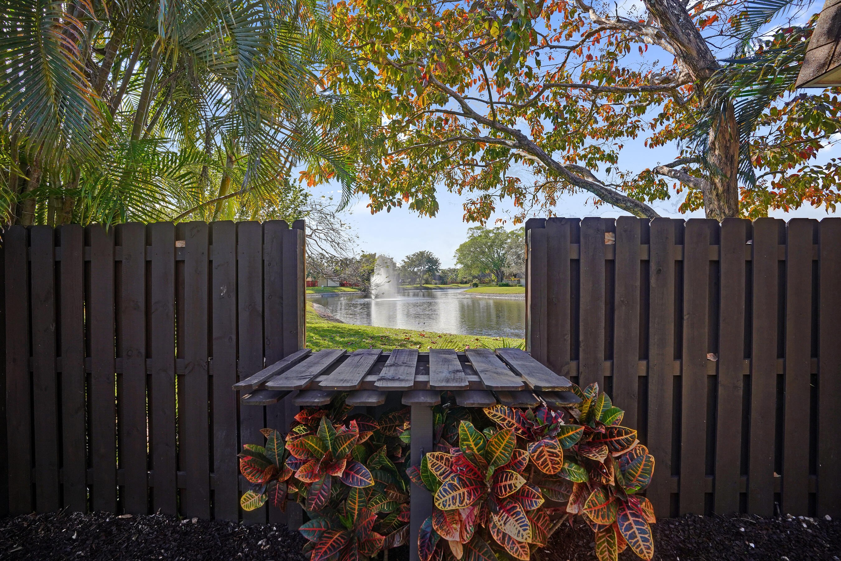 DELRAY OAKS WEST CONDO - Residential