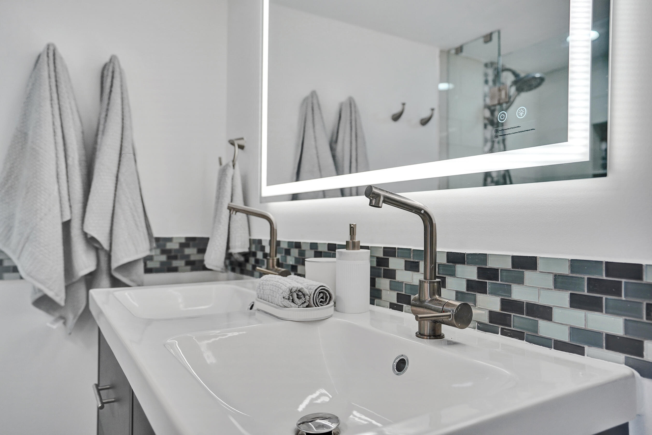 DELRAY OAKS WEST CONDO - Residential