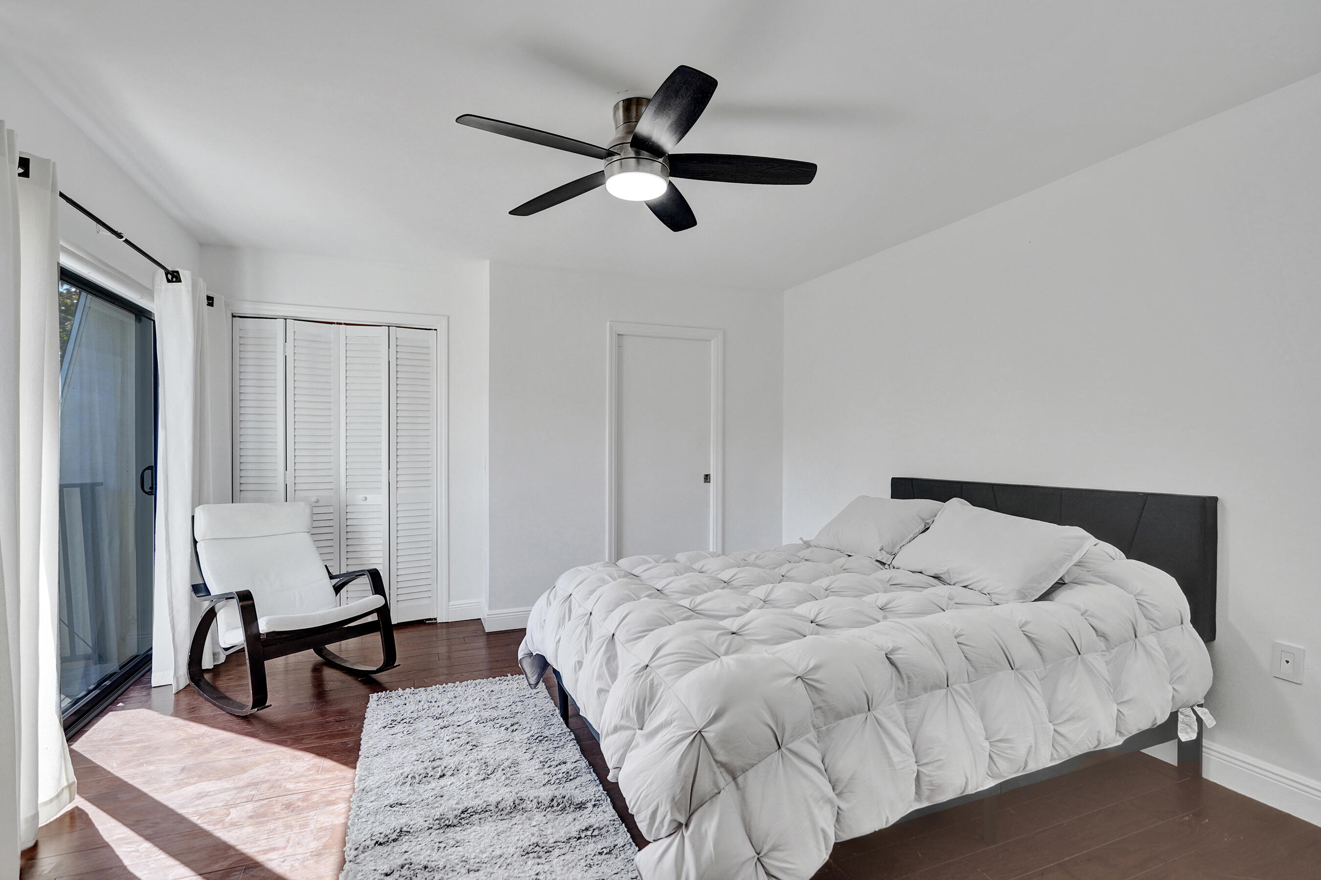 DELRAY OAKS WEST CONDO - Residential