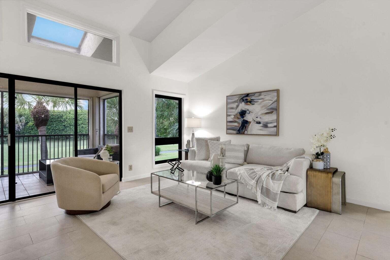 EL VIENTO AT BOCA POINTE - Residential Lease