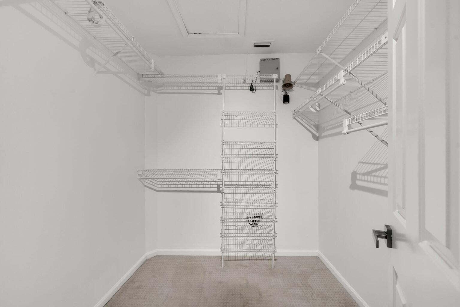 EL VIENTO AT BOCA POINTE - Residential Lease