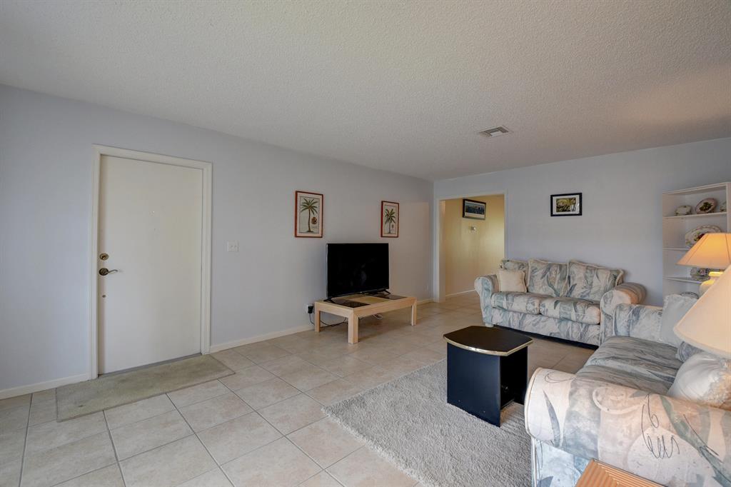 GREENTREE VILLAS CONDO - Residential