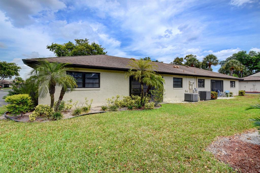 GREENTREE VILLAS CONDO - Residential