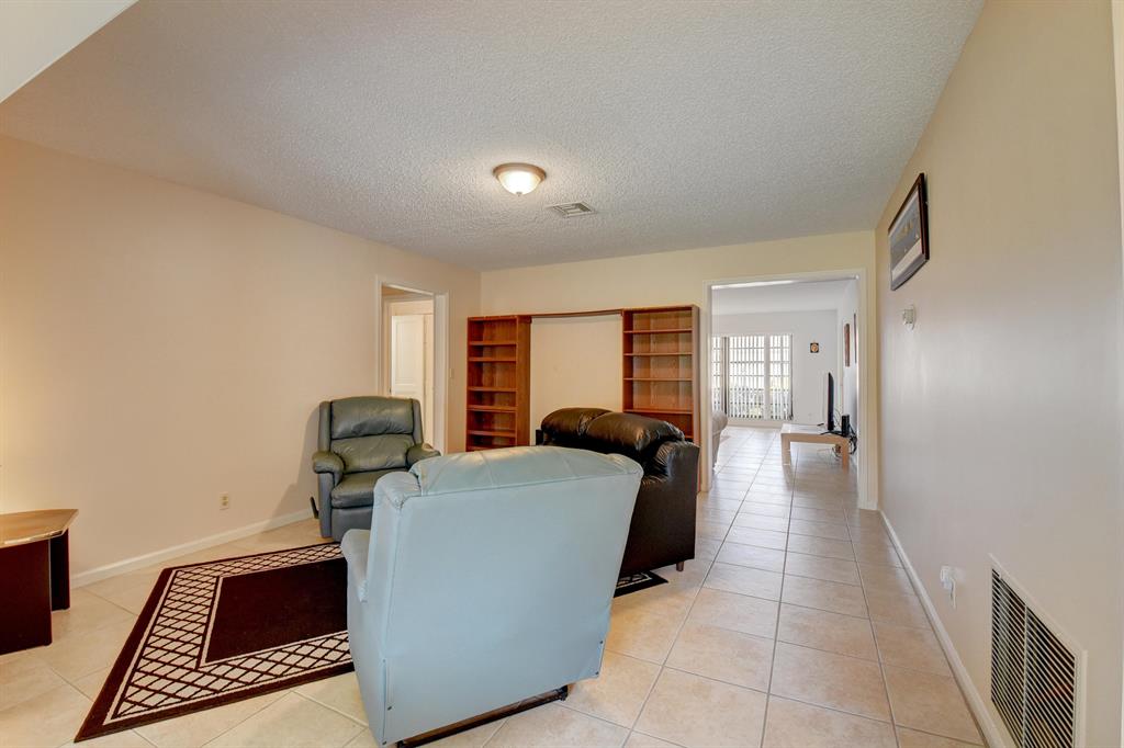 GREENTREE VILLAS CONDO - Residential