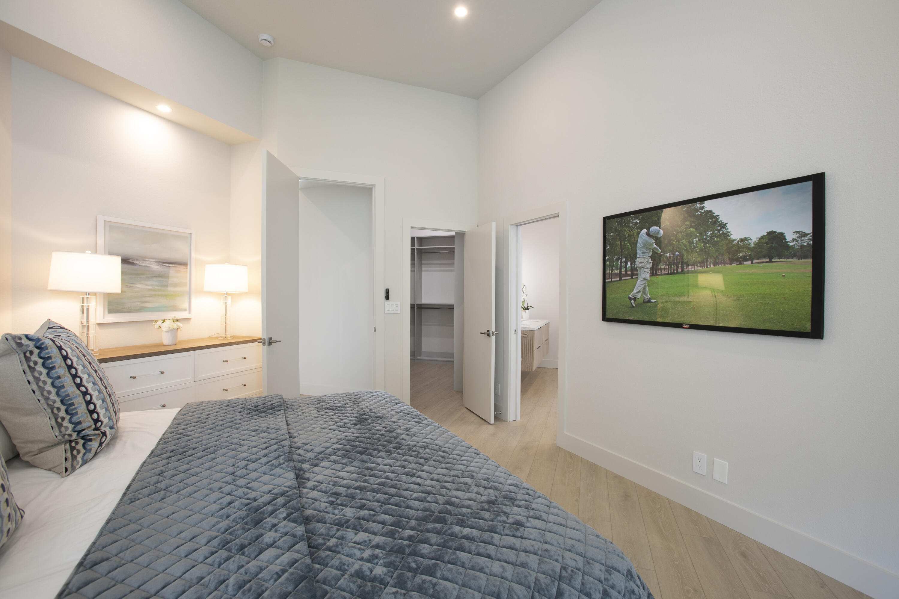 BALLENISLES POD 16B - Residential
