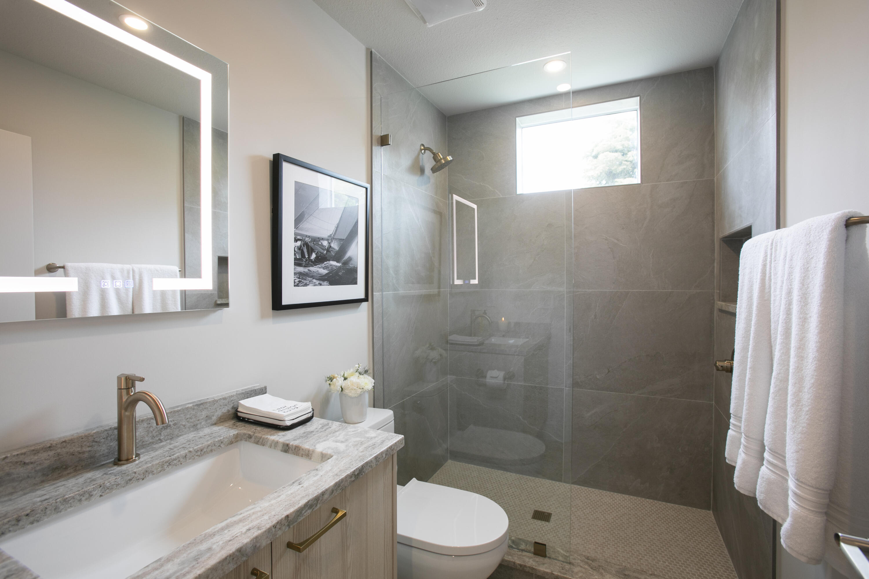 BALLENISLES POD 16B - Residential