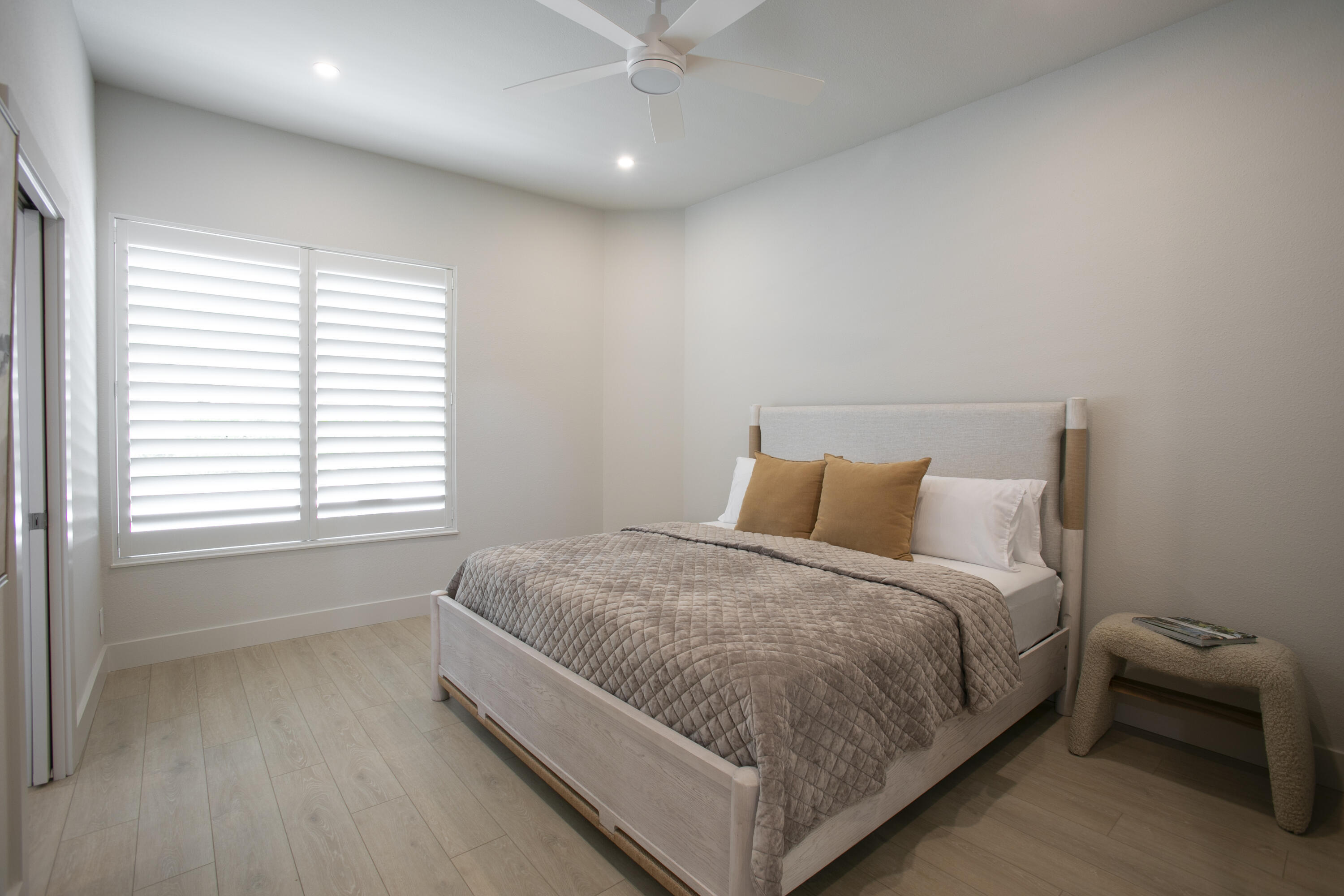 BALLENISLES POD 16B - Residential
