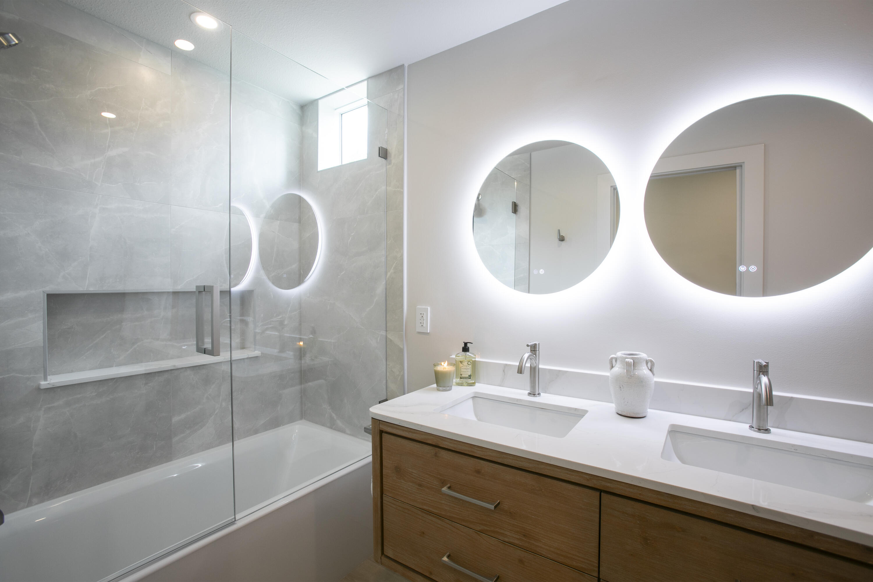 BALLENISLES POD 16B - Residential