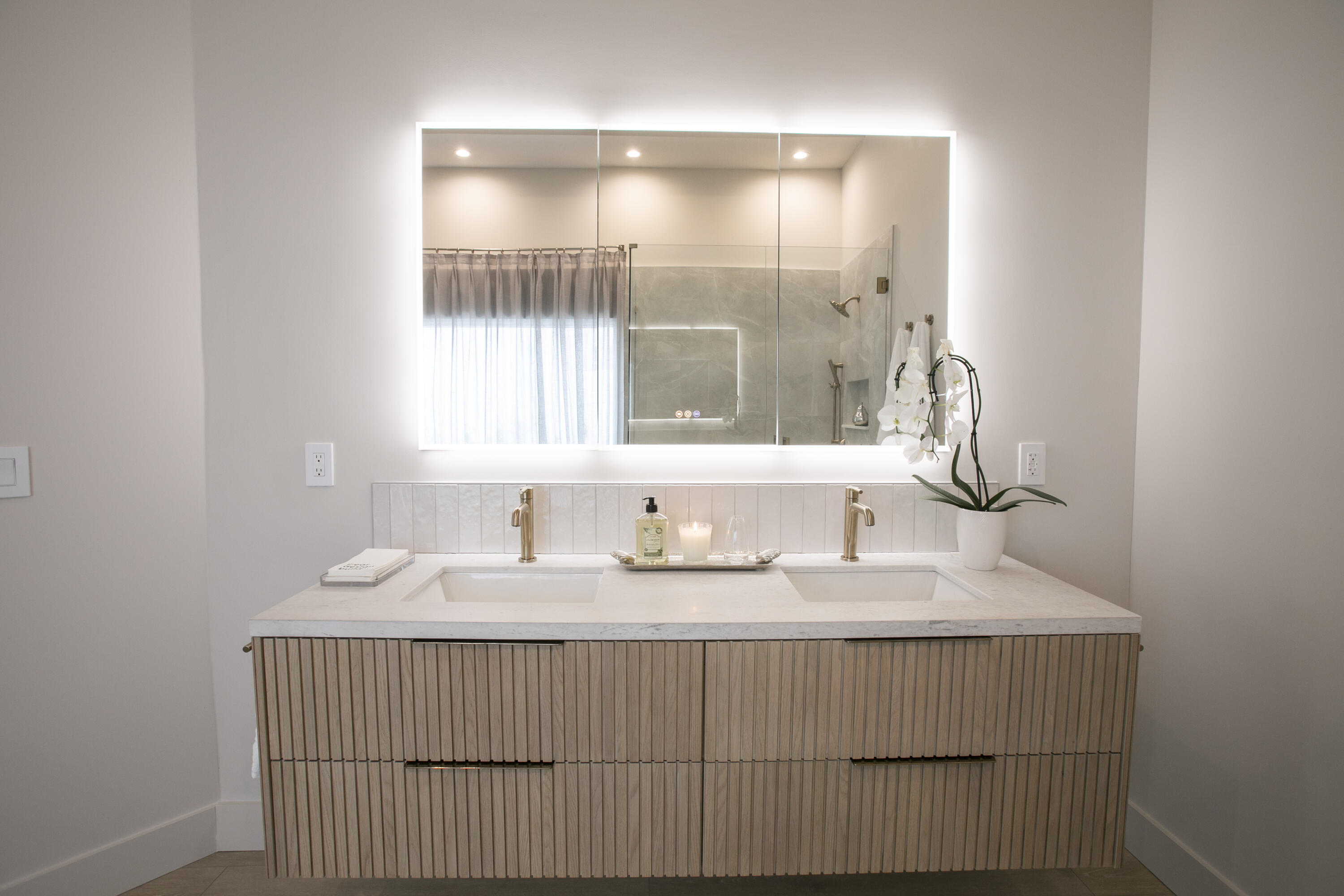 BALLENISLES POD 16B - Residential