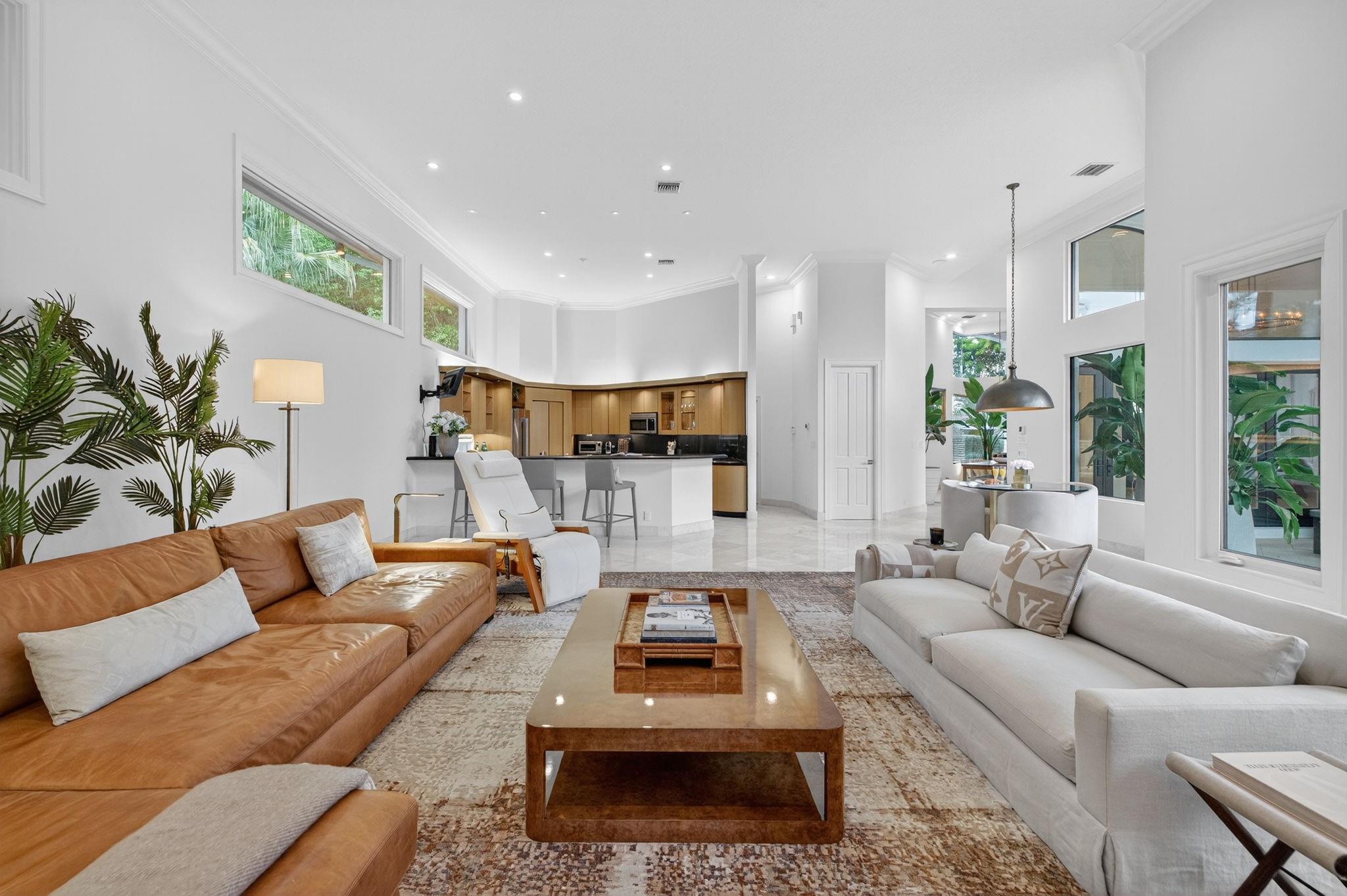 HARBOR BEACH - Residential