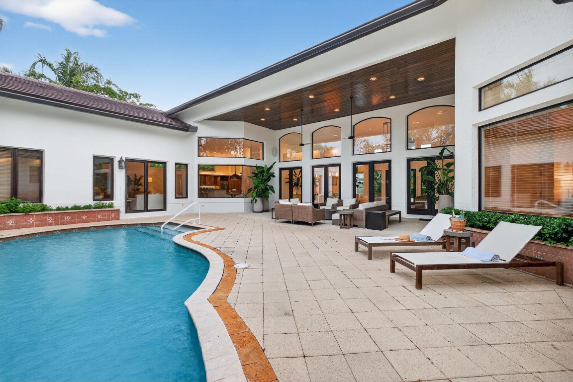 HARBOR BEACH - Residential