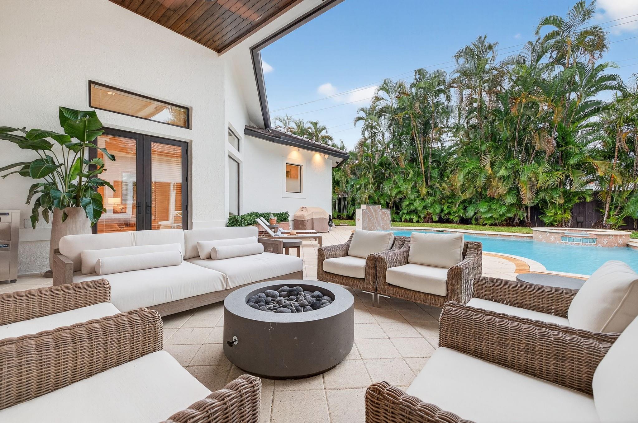 HARBOR BEACH - Residential