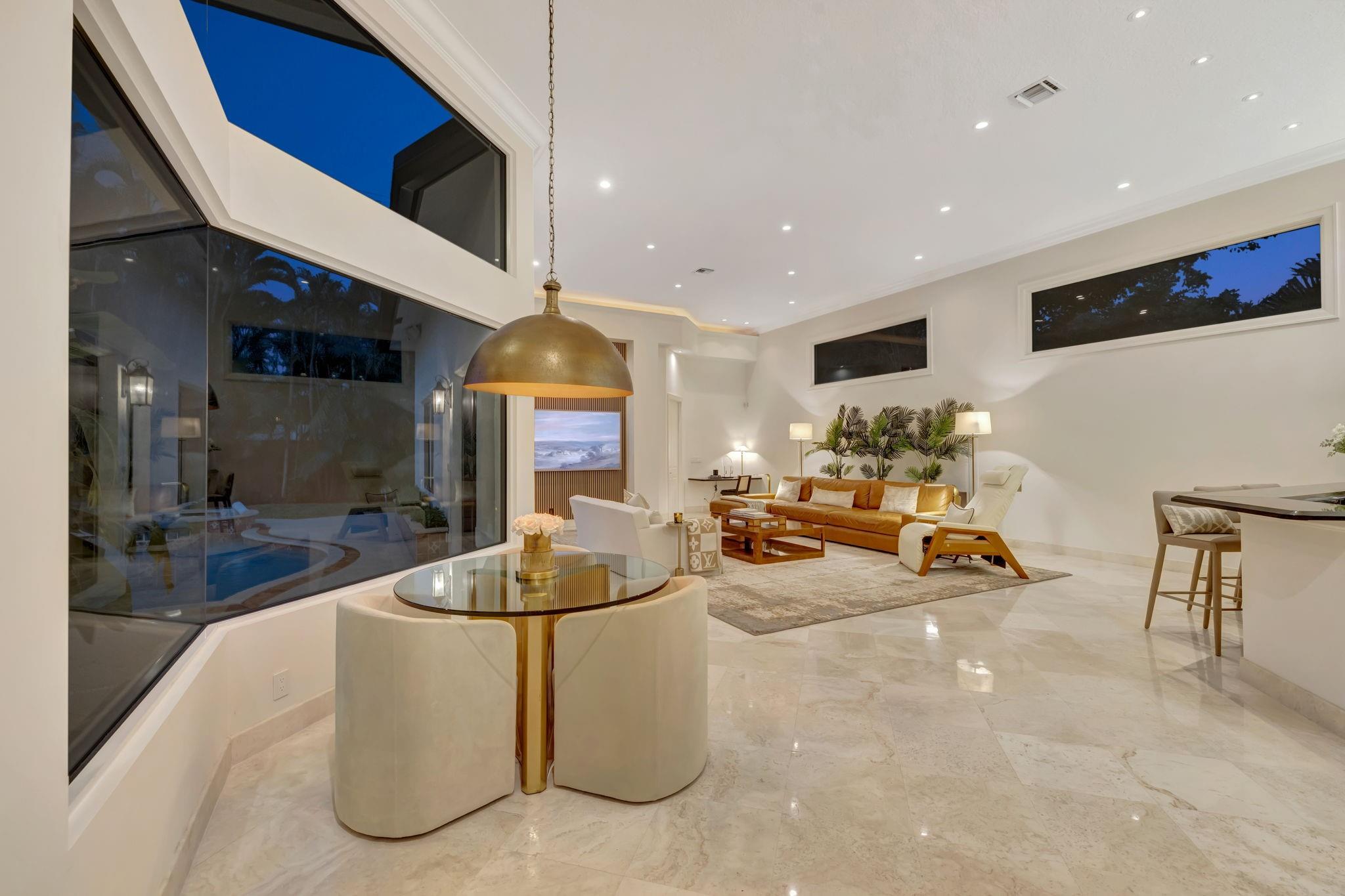 HARBOR BEACH - Residential