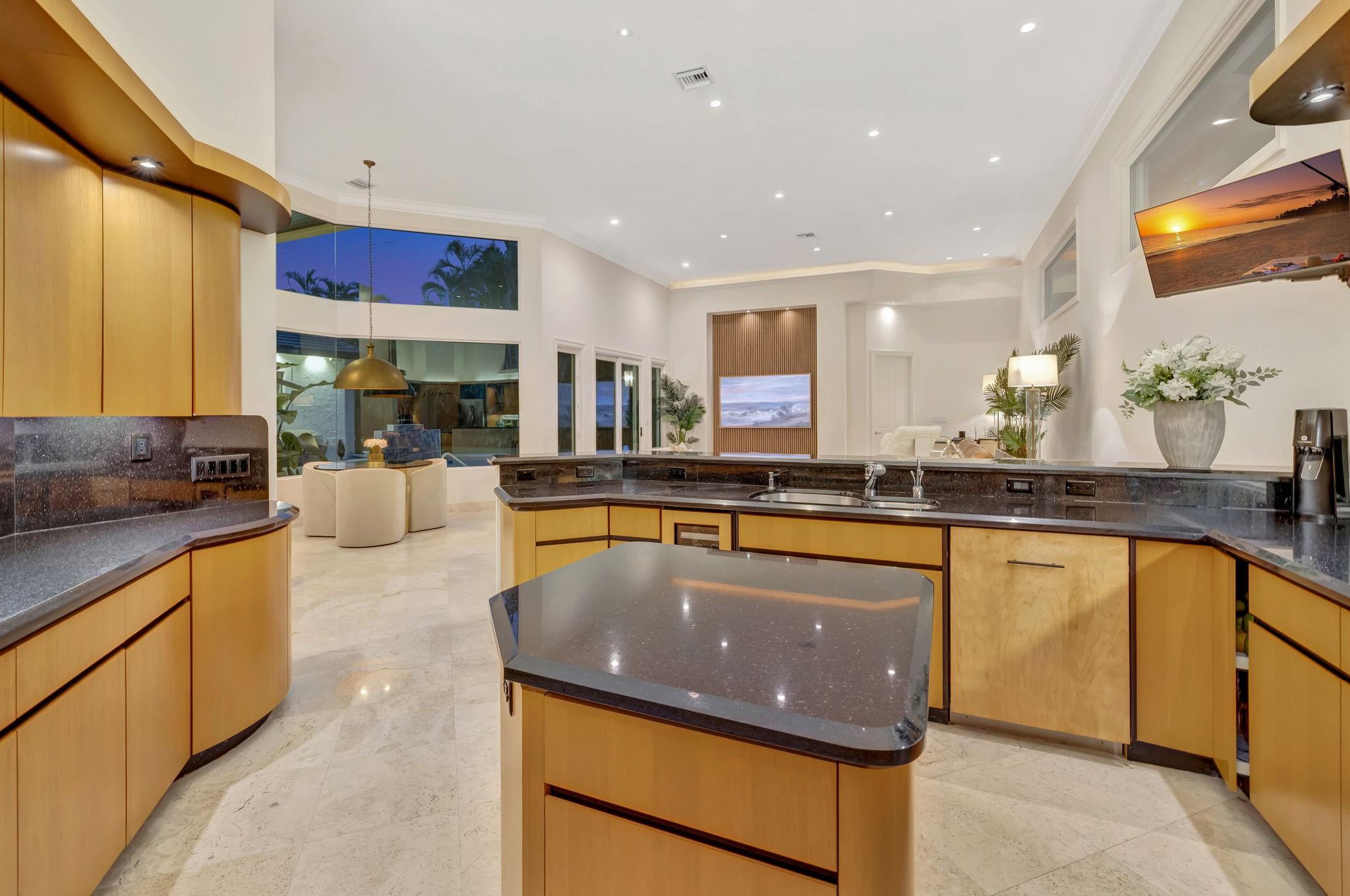 HARBOR BEACH - Residential