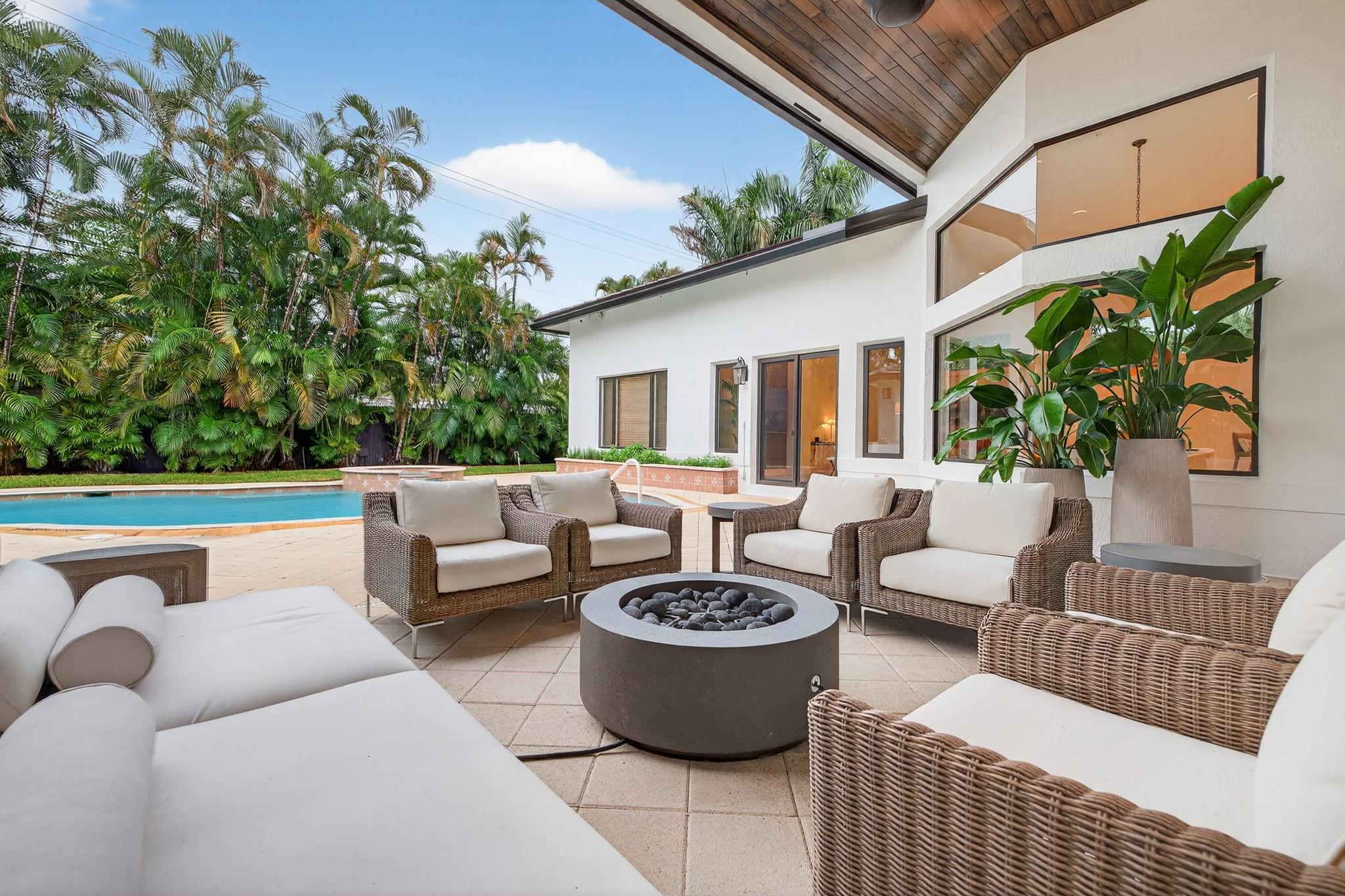 HARBOR BEACH - Residential