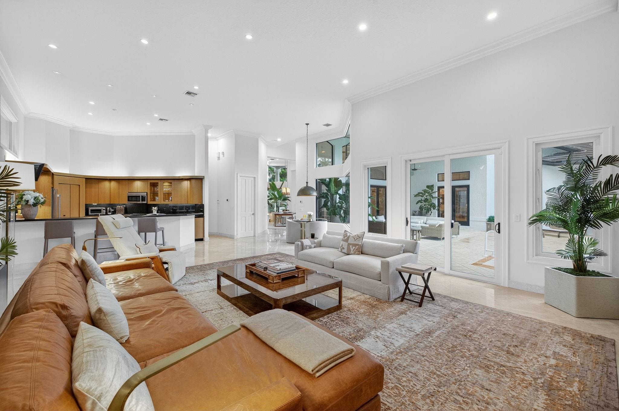 HARBOR BEACH - Residential