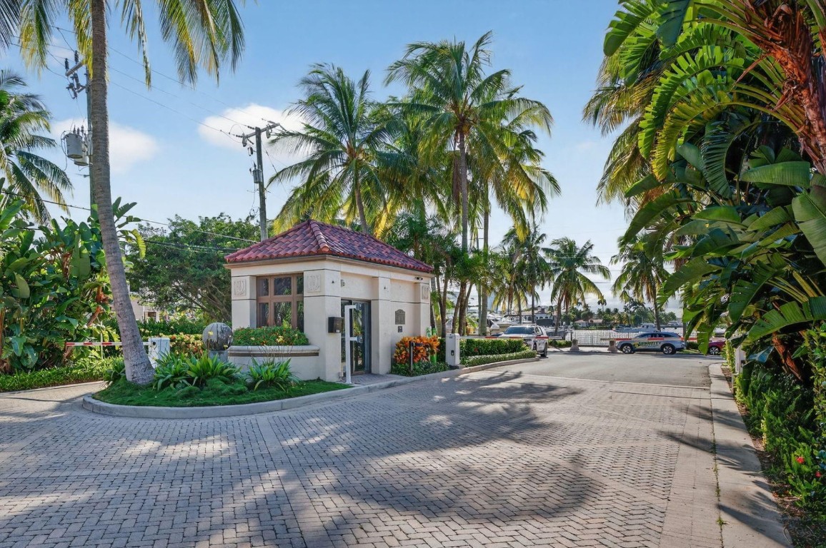 HARBOR BEACH - Residential