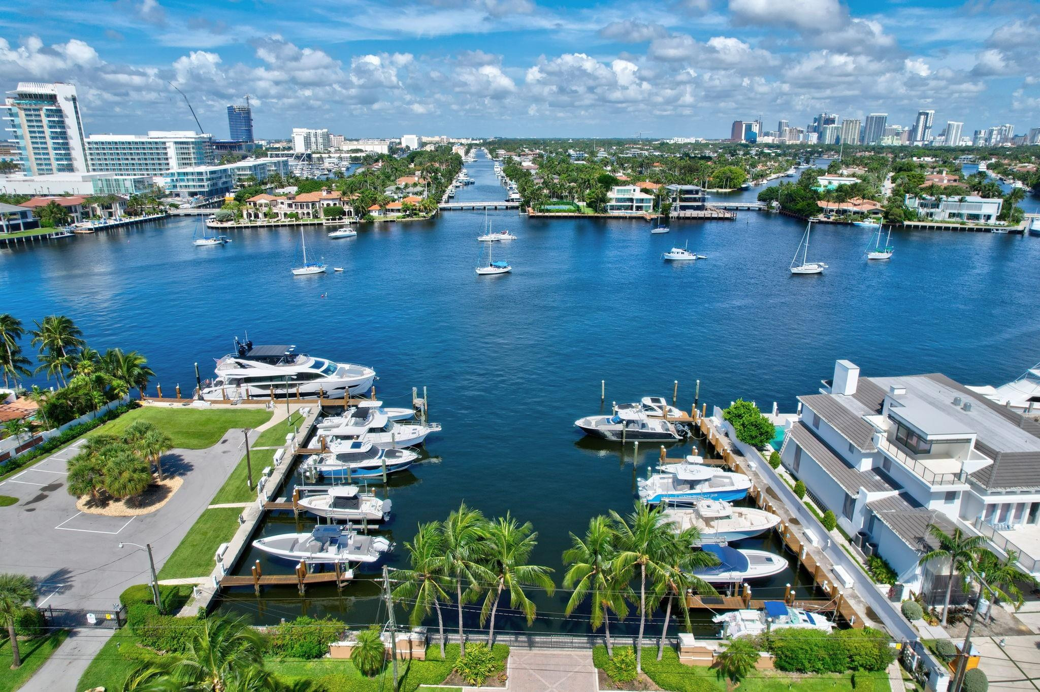 HARBOR BEACH - Residential