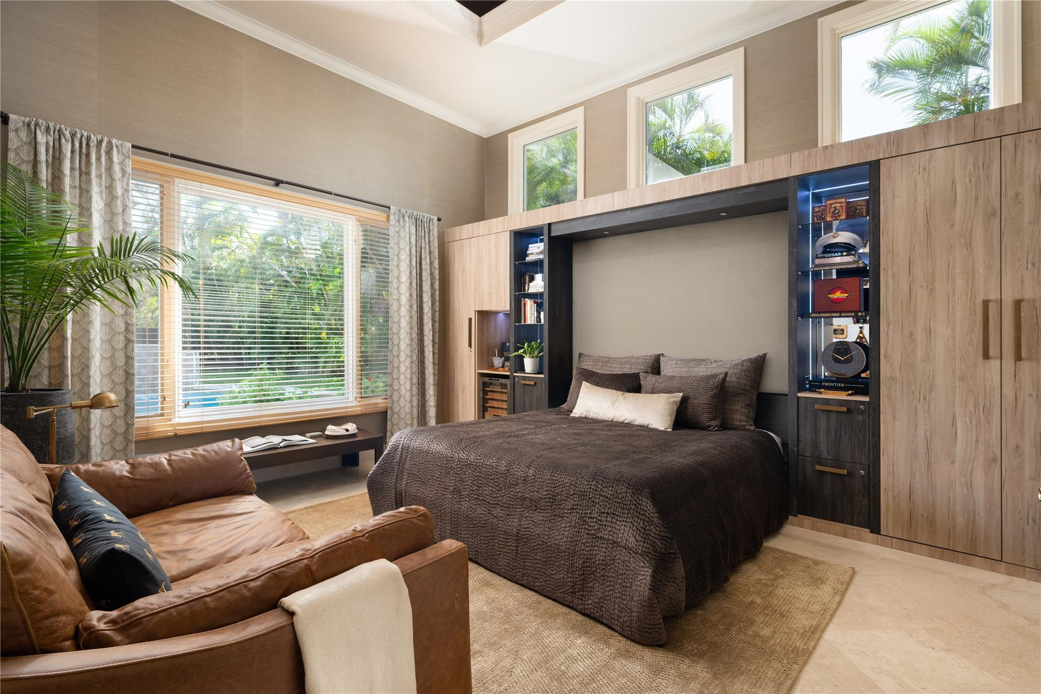 HARBOR BEACH - Residential